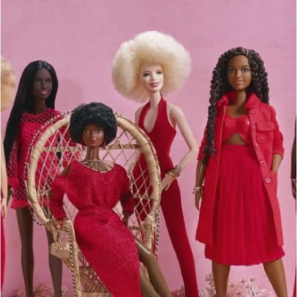 IN HAND!!! NIB Stanley x Barbie Flowstate Quencher 40oz Tumbler 80s Dynamite - Picture 2 of 5